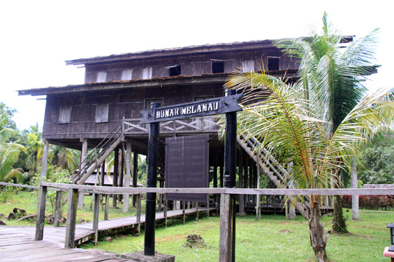 sarawak cultural village 14