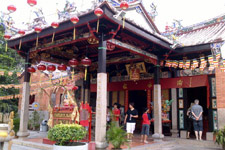 Snake temple Bayan Lepas