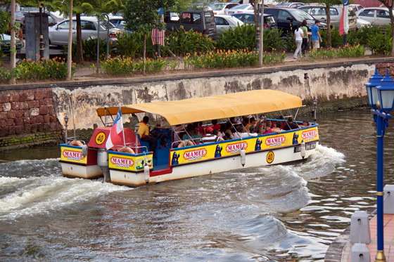 malacca things to do river cruise