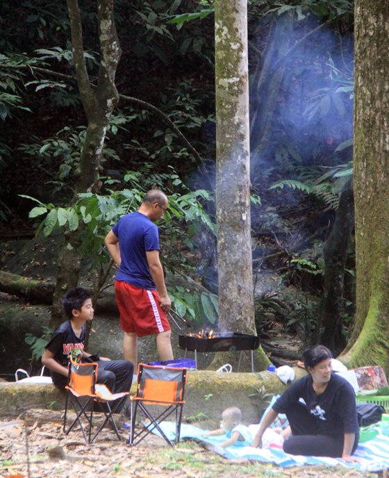 frim people enjoying a bbq