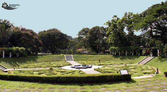 central park lake gardens