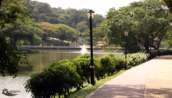 having a stroll at perdana botanical gardens