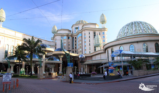 sunway lagoon theme park malaysia 1