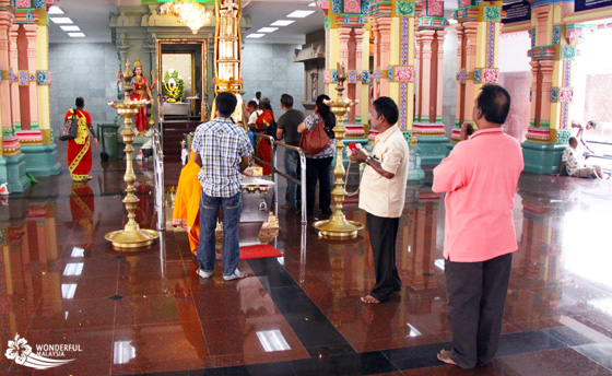 sri mahamariamman temple kuala lumpur 7