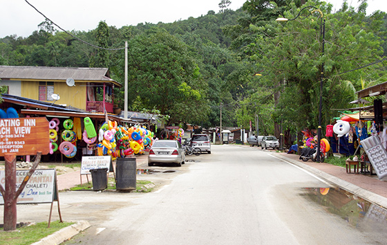 cherating-beach-malaysia-4