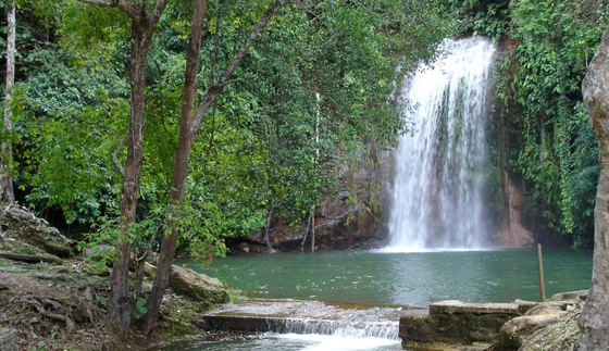 brunei-waterval